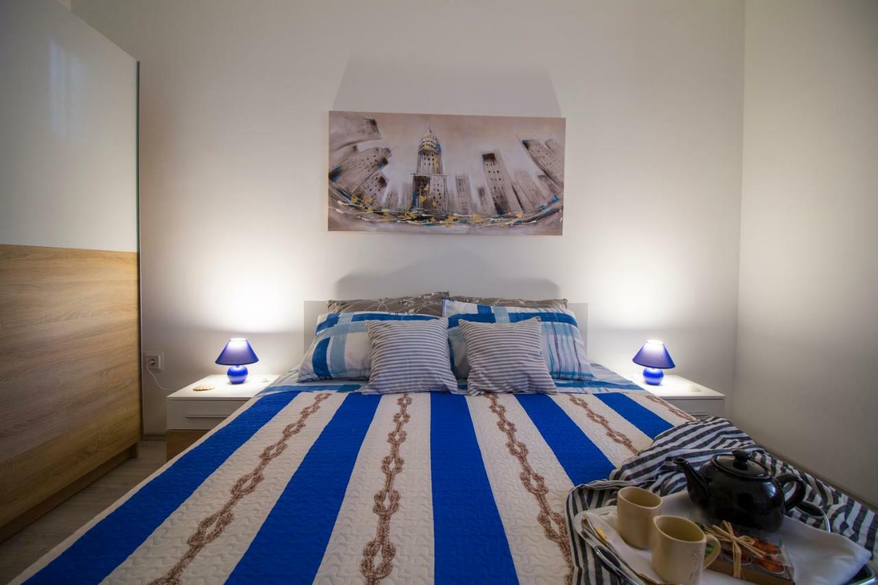 Blue Sun Apartments Kaštela Extérieur photo