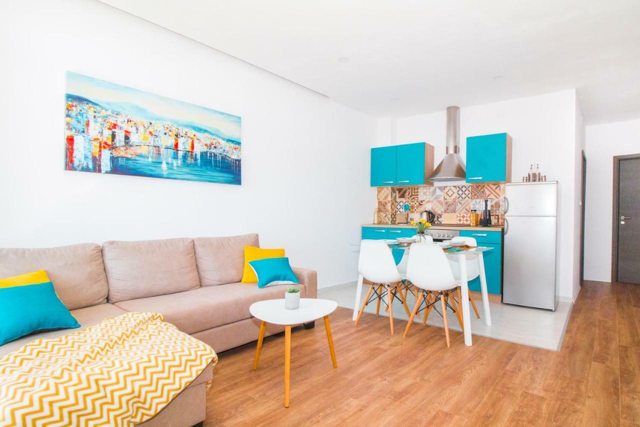 Blue Sun Apartments Kaštela Extérieur photo