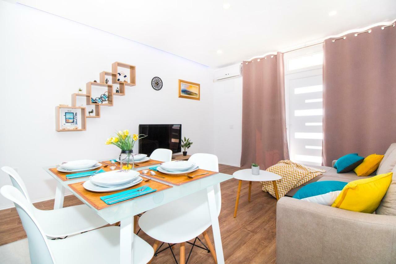 Blue Sun Apartments Kaštela Extérieur photo